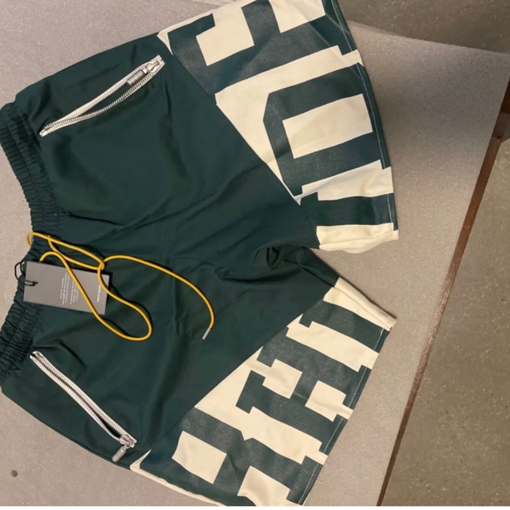 RHUDE FLIGHT SHORTS size L